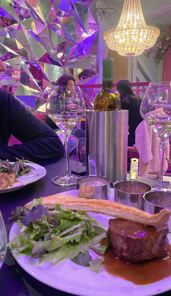 Flamingo - Club & Restaurant-2